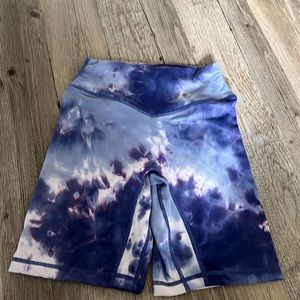 Balance athletica biker shorts